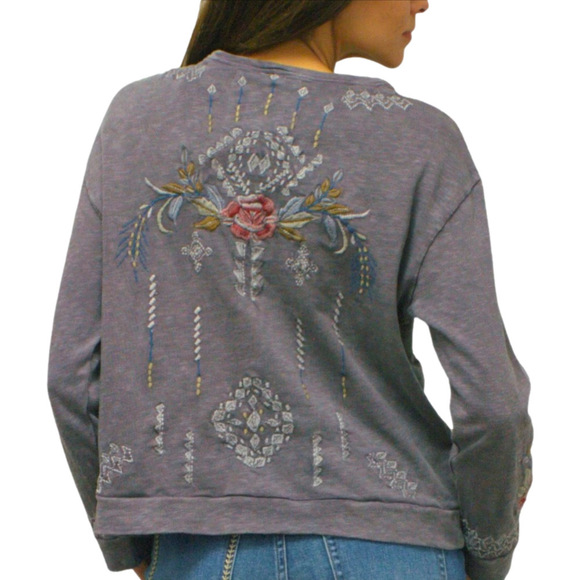 166. NWT WOMENS KYLA SEO S (FIT XL) DETAIL TOP - Picture 4 of 5